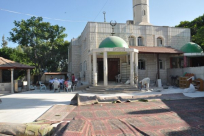  الرملة: اقامة محطة للتطعيم ضد الكورونا في ساحة مسجد الرباط 